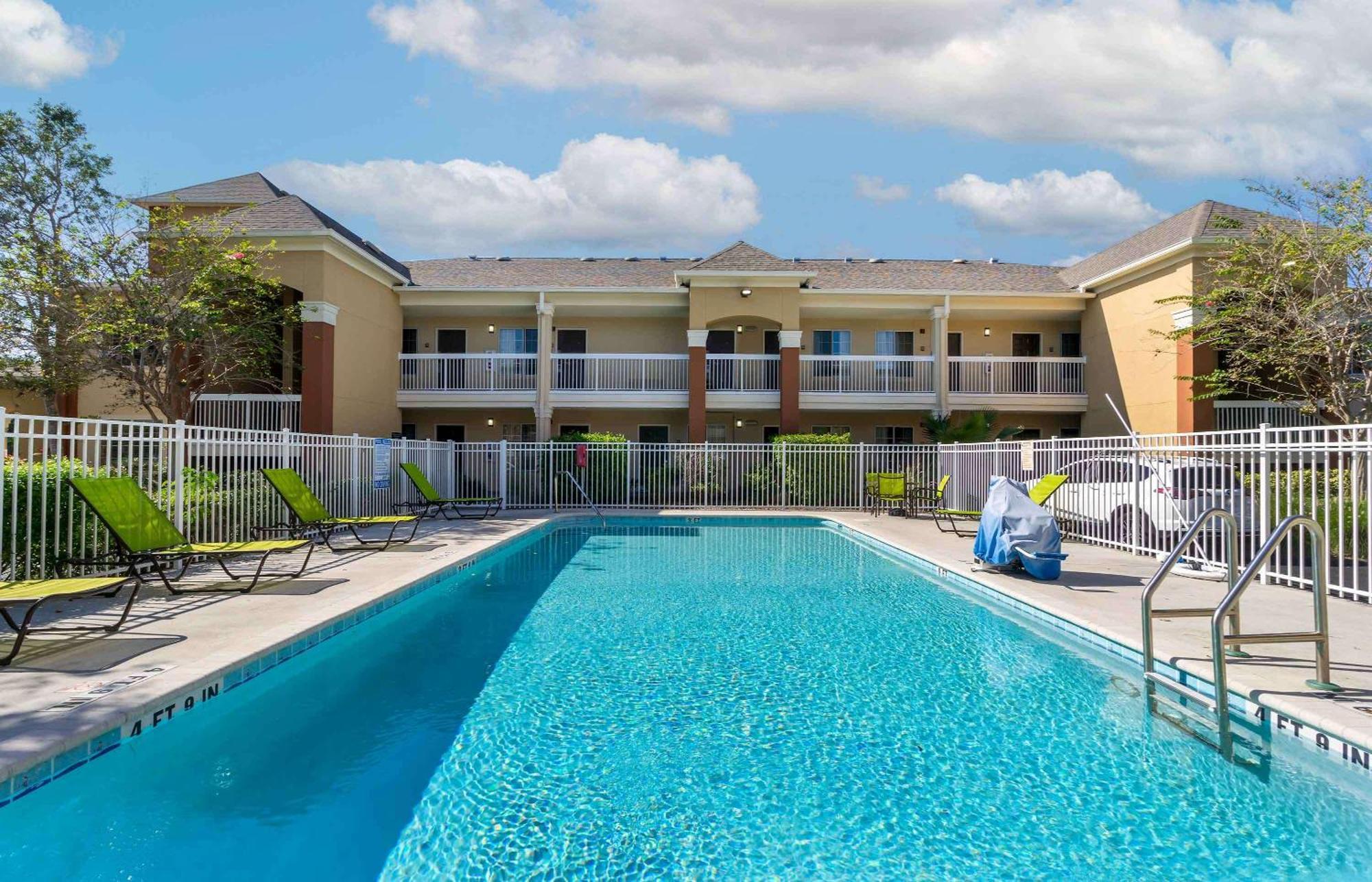 Extended Stay America Suites - Clearwater - Carillon Park Exterior foto